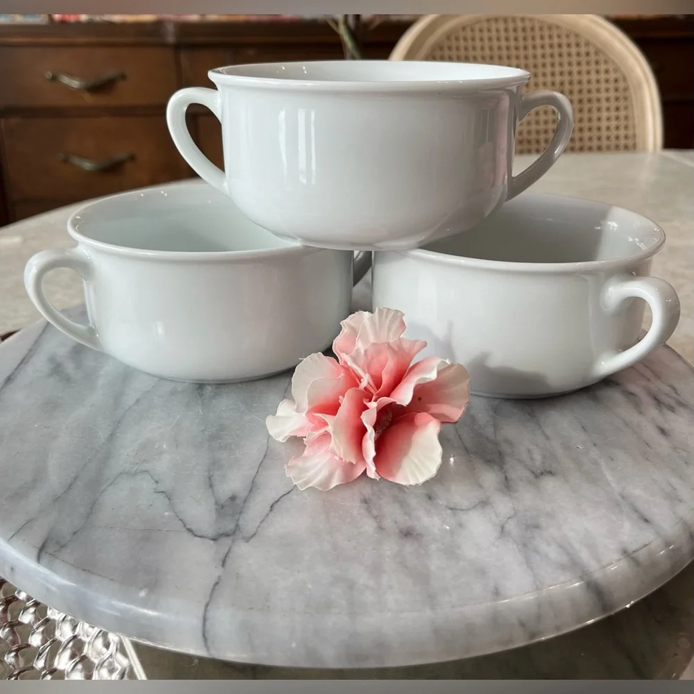 Williams Sonoma Set Of 3 Essential White Double Handled Soup/Cream Bowls 4 3/4